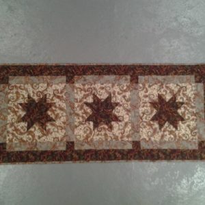 BLD-016 – “SEEING STARS” Table Runner