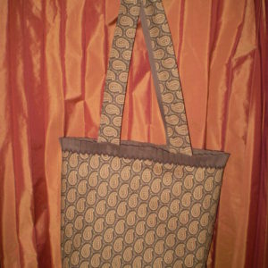 BLD-028 – “CLASSY 10-POCKET TOTE”