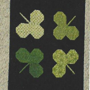 BLD-008 – “COLOR ME GREEN” Table Runner